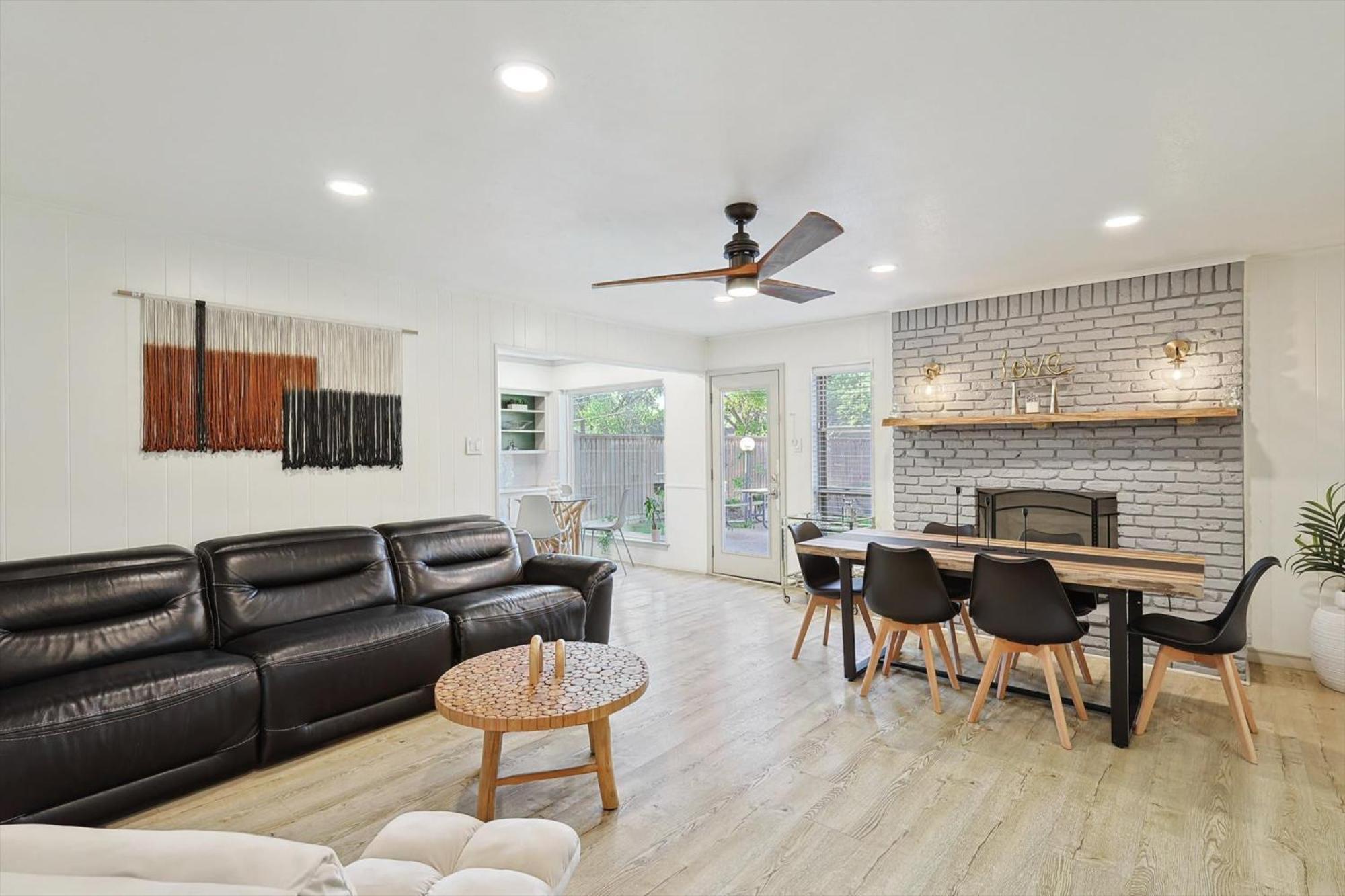 Spectacular 6Br 2,5Ba Holiday Home With Pool Dallas Bagian luar foto