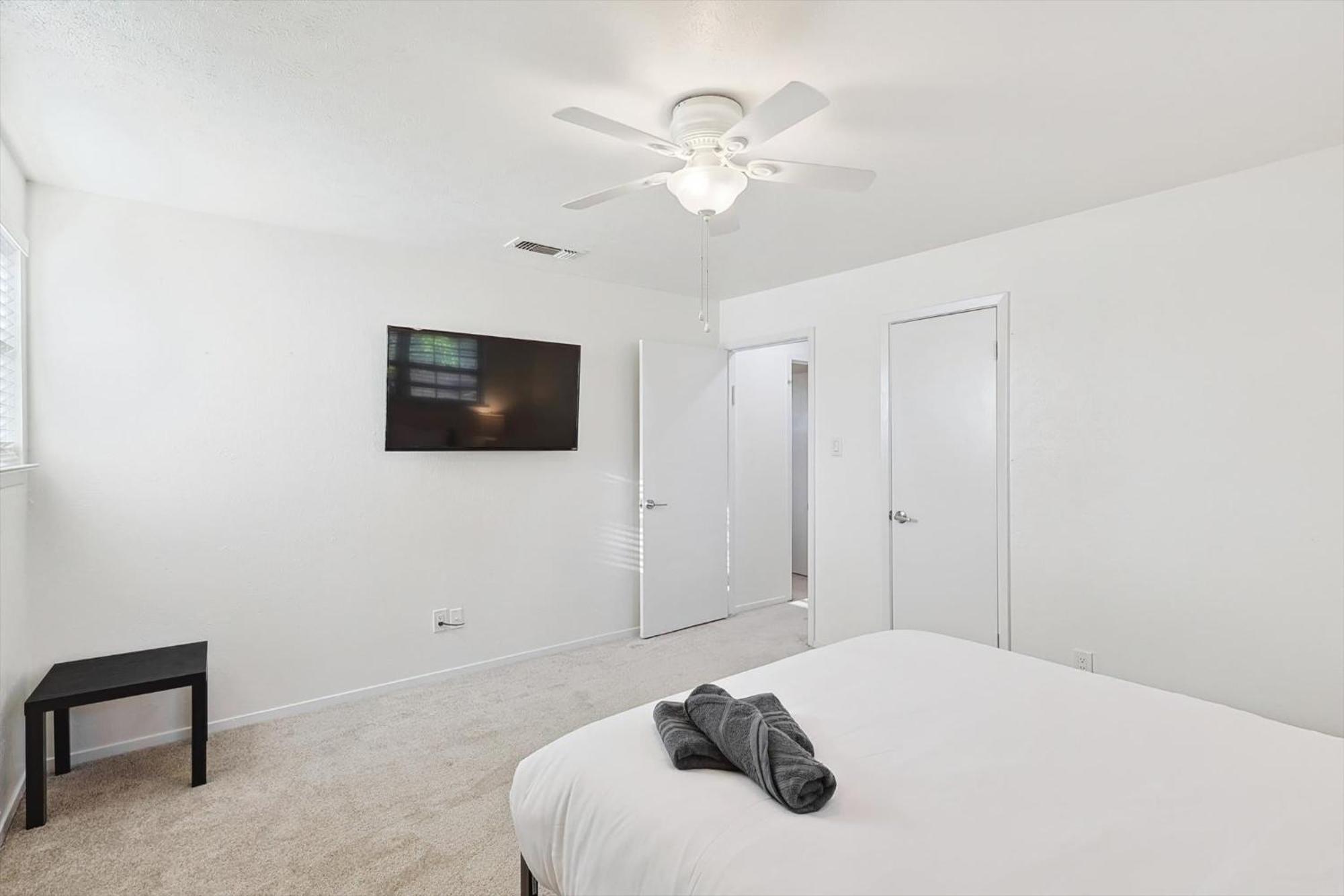 Spectacular 6Br 2,5Ba Holiday Home With Pool Dallas Bagian luar foto