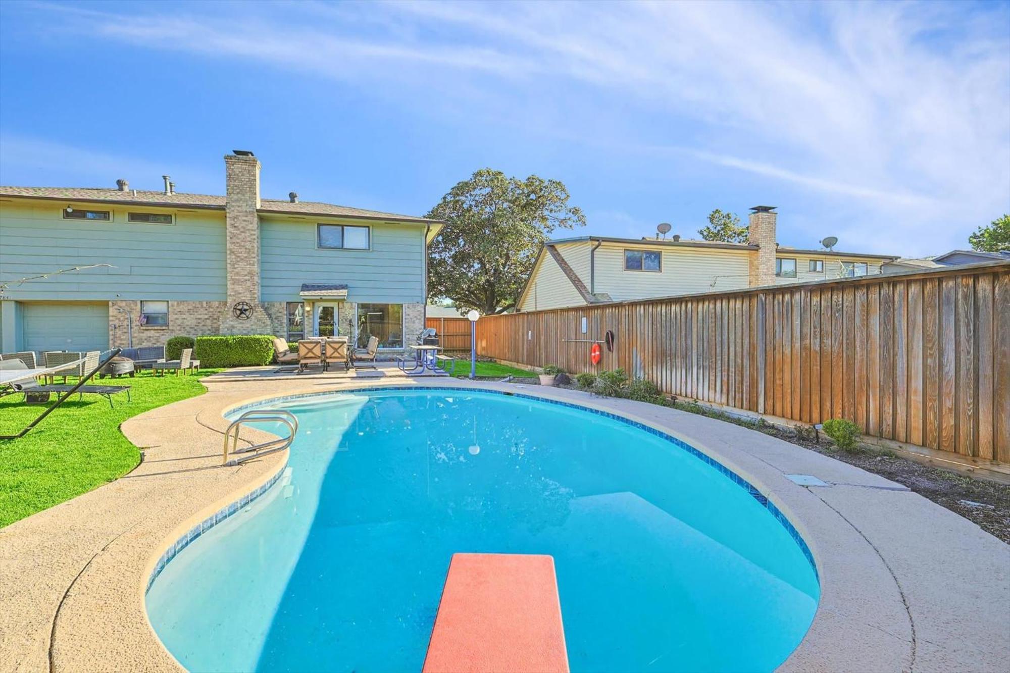 Spectacular 6Br 2,5Ba Holiday Home With Pool Dallas Bagian luar foto